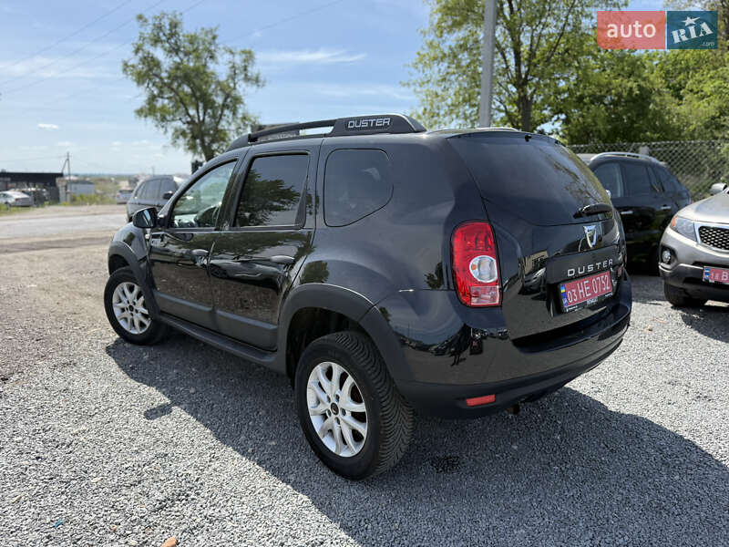 Внедорожник / Кроссовер Dacia Duster 2012 в 