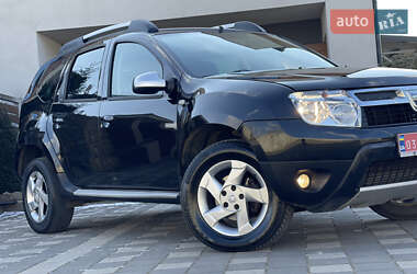 Внедорожник / Кроссовер Dacia Duster 2013 в 
