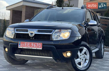 Внедорожник / Кроссовер Dacia Duster 2013 в 
