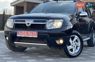 Внедорожник / Кроссовер Dacia Duster 2013 в 