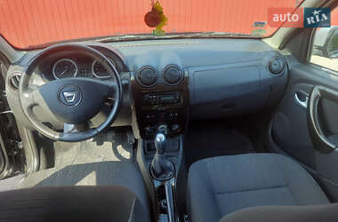 Внедорожник / Кроссовер Dacia Duster 2011 в 