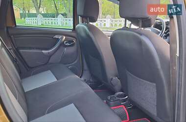 Внедорожник / Кроссовер Dacia Duster 2017 в 
