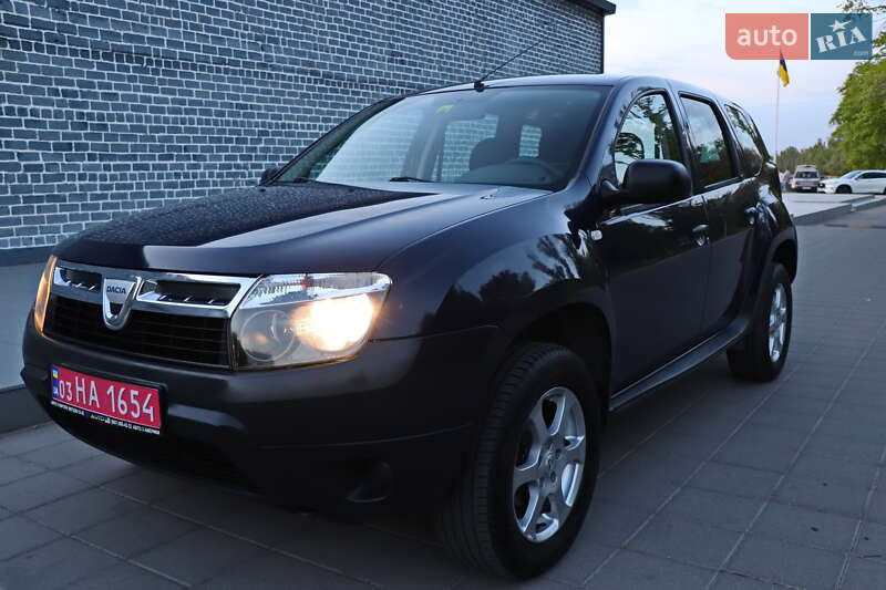 Позашляховик / Кросовер Dacia Duster 2011 в Кременчуці