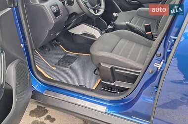 Позашляховик / Кросовер Dacia Duster 2021 в 