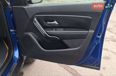 Позашляховик / Кросовер Dacia Duster 2021 в 