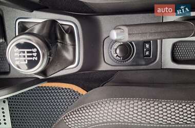 Позашляховик / Кросовер Dacia Duster 2021 в 