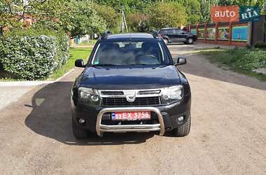 Позашляховик / Кросовер Dacia Duster 2011 в 