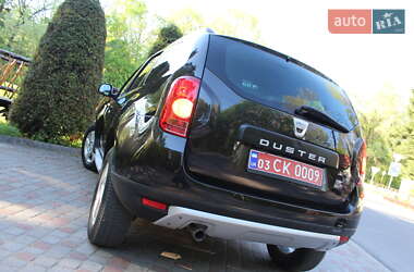 Позашляховик / Кросовер Dacia Duster 2011 в 