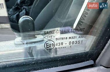 Внедорожник / Кроссовер Dacia Duster 2011 в 