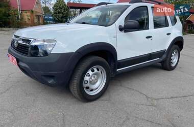 Внедорожник / Кроссовер Dacia Duster 2011 в Хороле