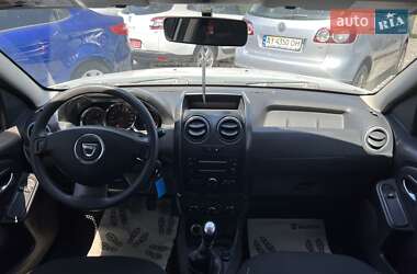 Внедорожник / Кроссовер Dacia Duster 2016 в 