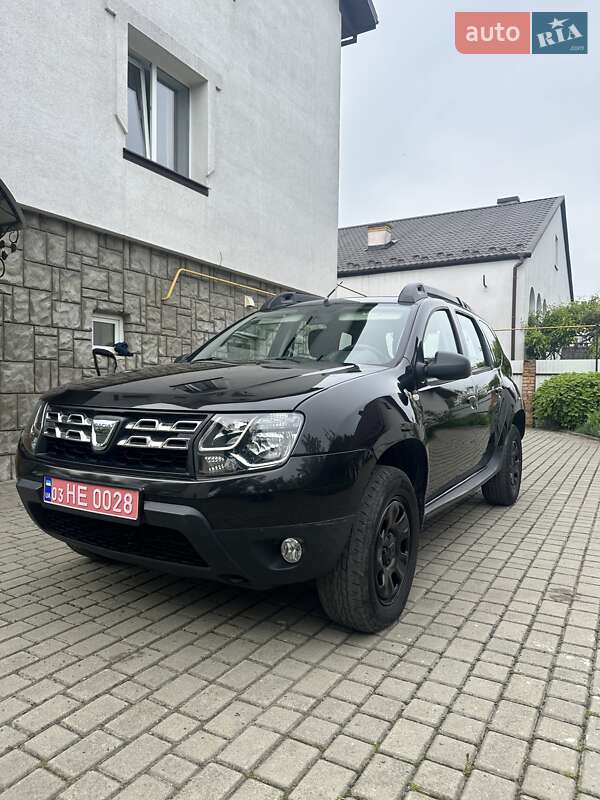 Внедорожник / Кроссовер Dacia Duster 2014 в 
