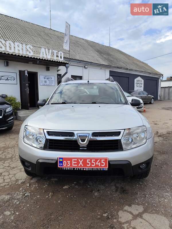Позашляховик / Кросовер Dacia Duster 2011 в Чернігові