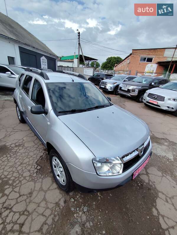 Позашляховик / Кросовер Dacia Duster 2011 в Чернігові