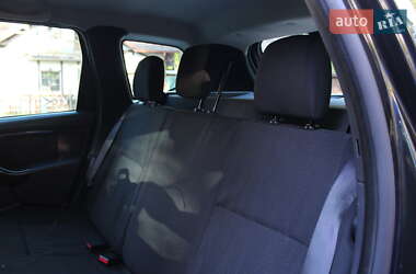 Внедорожник / Кроссовер Dacia Duster 2011 в 