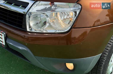 Внедорожник / Кроссовер Dacia Duster 2011 в 
