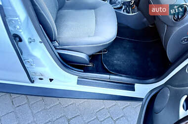 Внедорожник / Кроссовер Dacia Duster 2012 в 