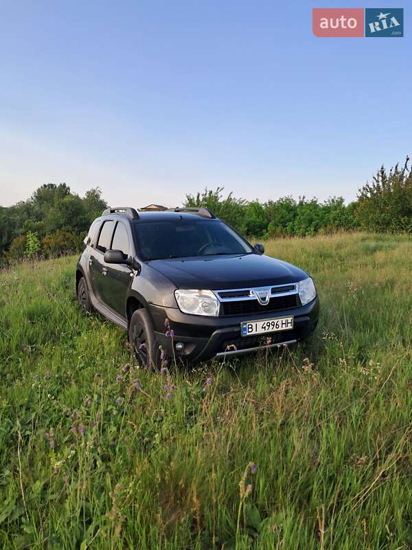 Внедорожник / Кроссовер Dacia Duster 2010 в 