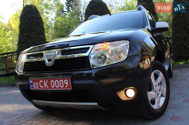 Внедорожник / Кроссовер Dacia Duster 2011 в 