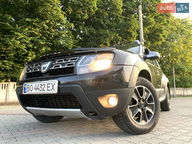 Внедорожник / Кроссовер Dacia Duster 2016 в Теофиполе