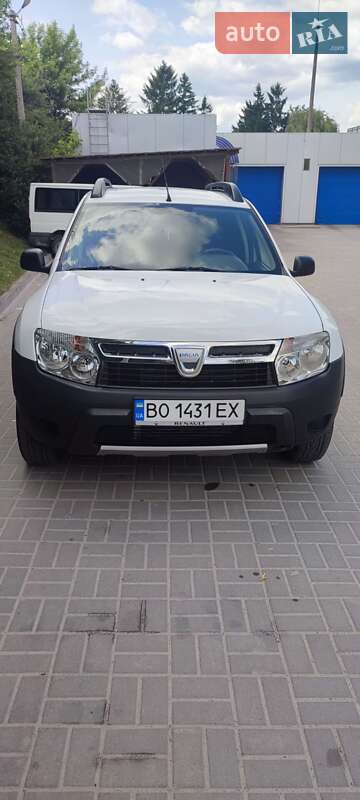 Внедорожник / Кроссовер Dacia Duster 2011 в Тернополе