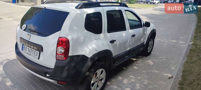 Внедорожник / Кроссовер Dacia Duster 2011 в Тернополе