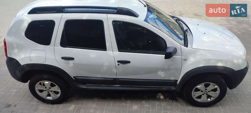 Внедорожник / Кроссовер Dacia Duster 2011 в Тернополе