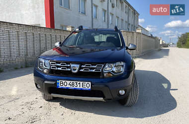Внедорожник / Кроссовер Dacia Duster 2015 в 