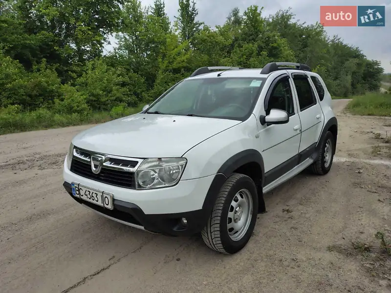 Dacia Duster 2012