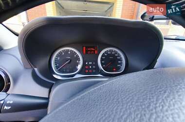 Внедорожник / Кроссовер Dacia Duster 2010 в Тернополе