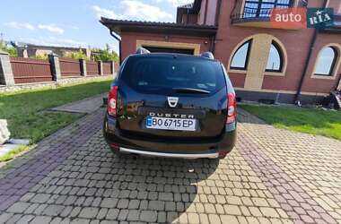 Внедорожник / Кроссовер Dacia Duster 2010 в 