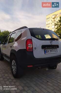 Внедорожник / Кроссовер Dacia Duster 2011 в 