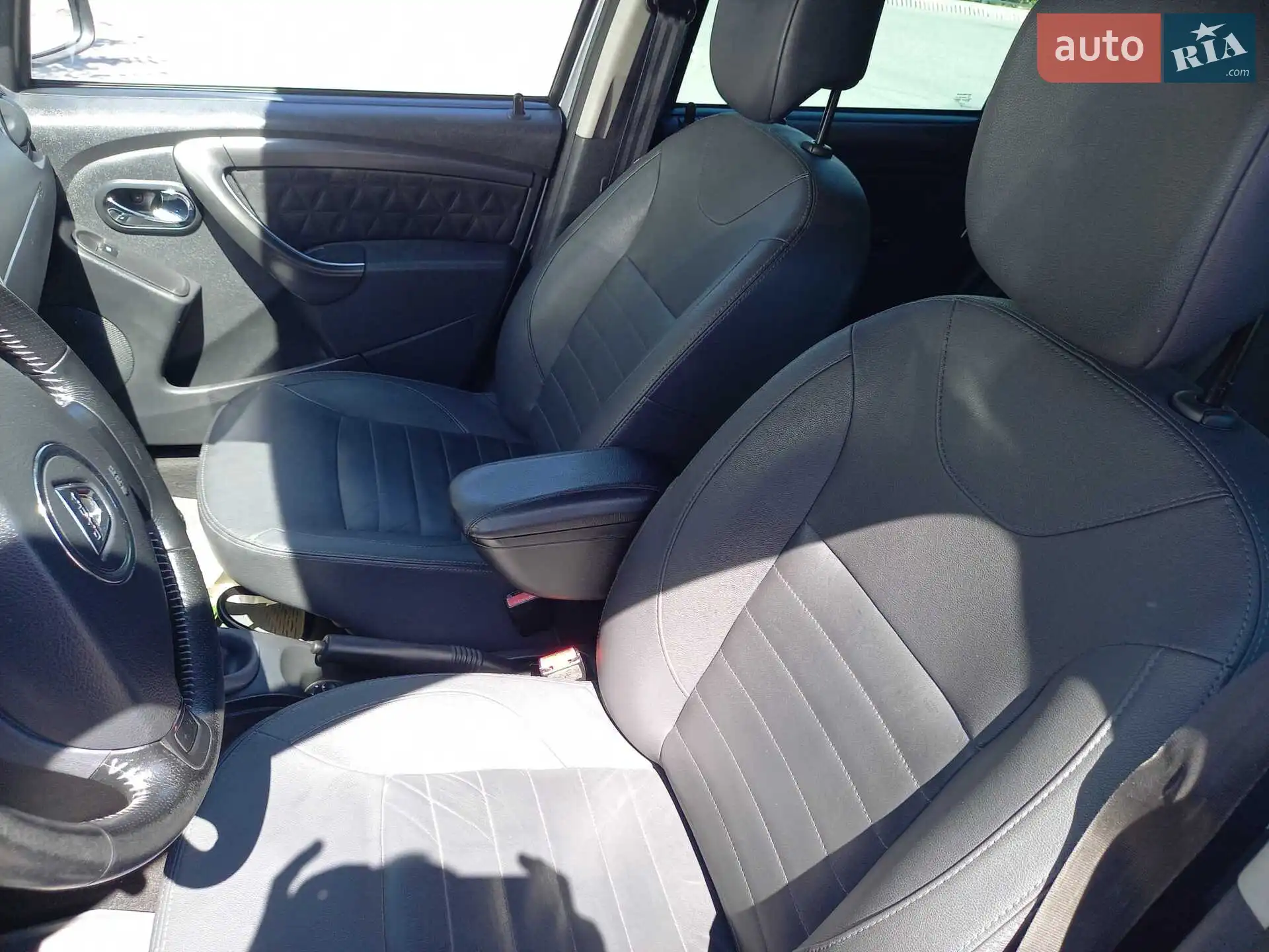 2014 Dacia Duster - мініатюра 25