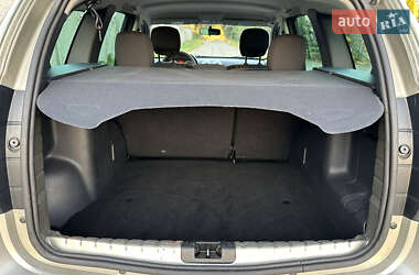 Внедорожник / Кроссовер Dacia Duster 2011 в 