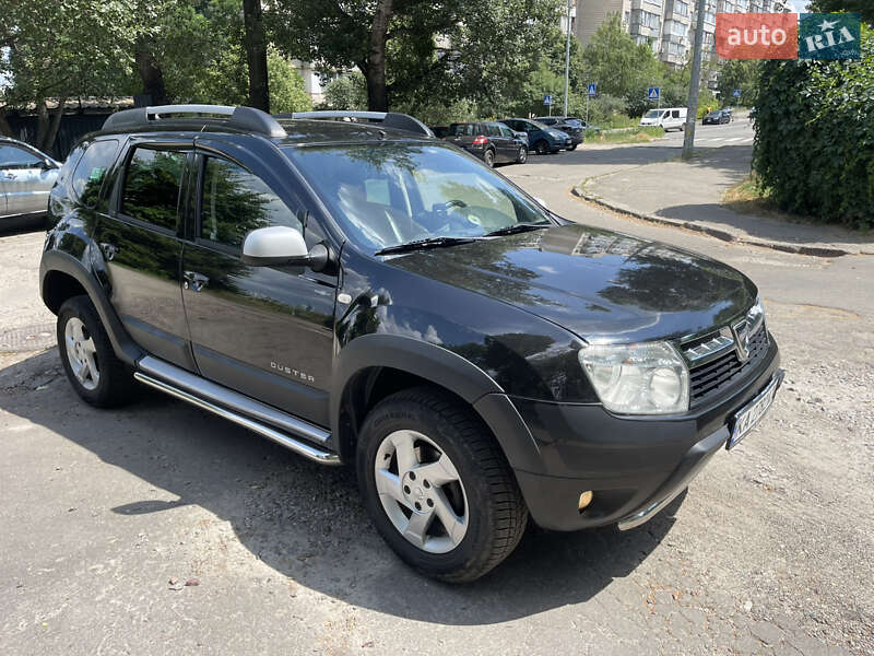 Dacia Duster 2011