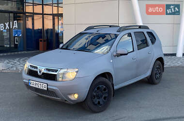 Внедорожник / Кроссовер Dacia Duster 2010 в 