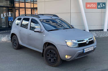 Внедорожник / Кроссовер Dacia Duster 2010 в 