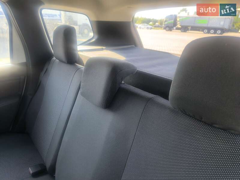 Позашляховик / Кросовер Dacia Duster 2010 в Луцьку