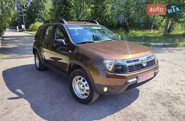 Позашляховик / Кросовер Dacia Duster 2010 в Луцьку