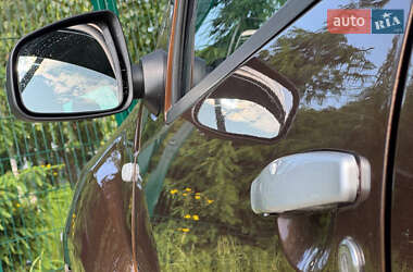 Внедорожник / Кроссовер Dacia Duster 2011 в 