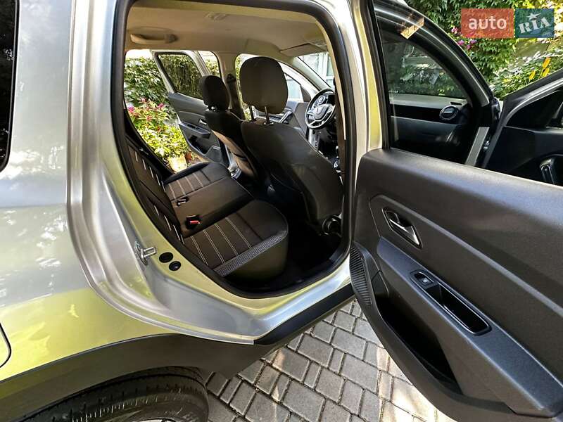 Внедорожник / Кроссовер Dacia Duster 2018 в Львове