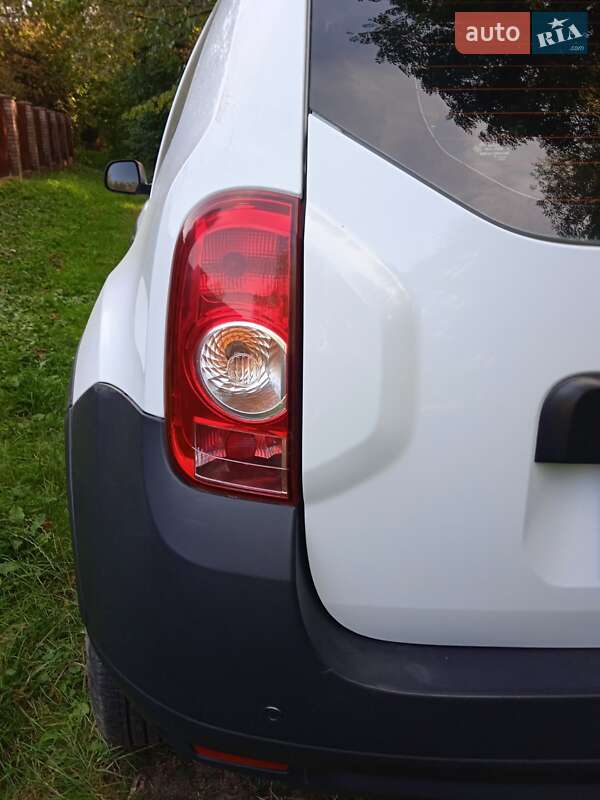 Позашляховик / Кросовер Dacia Duster 2011 в Калуші