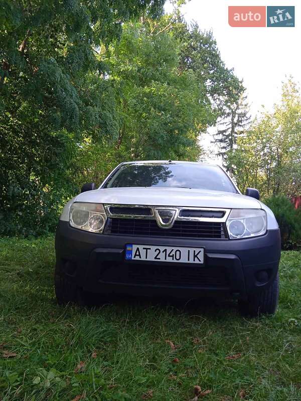 Позашляховик / Кросовер Dacia Duster 2011 в Калуші