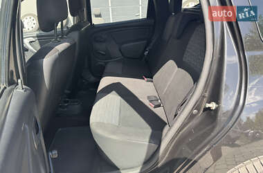 Внедорожник / Кроссовер Dacia Duster 2012 в 