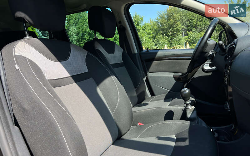 Внедорожник / Кроссовер Dacia Duster 2011 в Львове