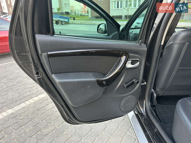 Внедорожник / Кроссовер Dacia Duster 2011 в Виннице