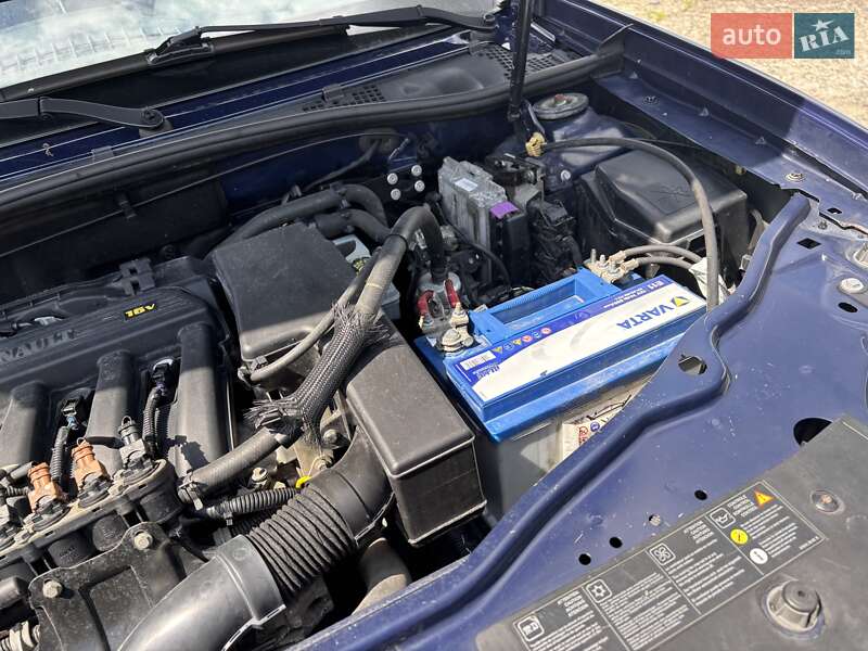 Внедорожник / Кроссовер Dacia Duster 2015 в Нововолынске