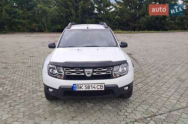 Внедорожник / Кроссовер Dacia Duster 2014 в 