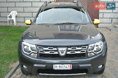 Позашляховик / Кросовер Dacia Duster 2015 в Чернівцях