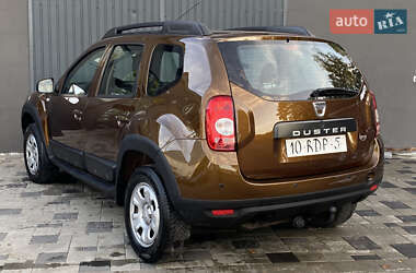 Внедорожник / Кроссовер Dacia Duster 2013 в 
